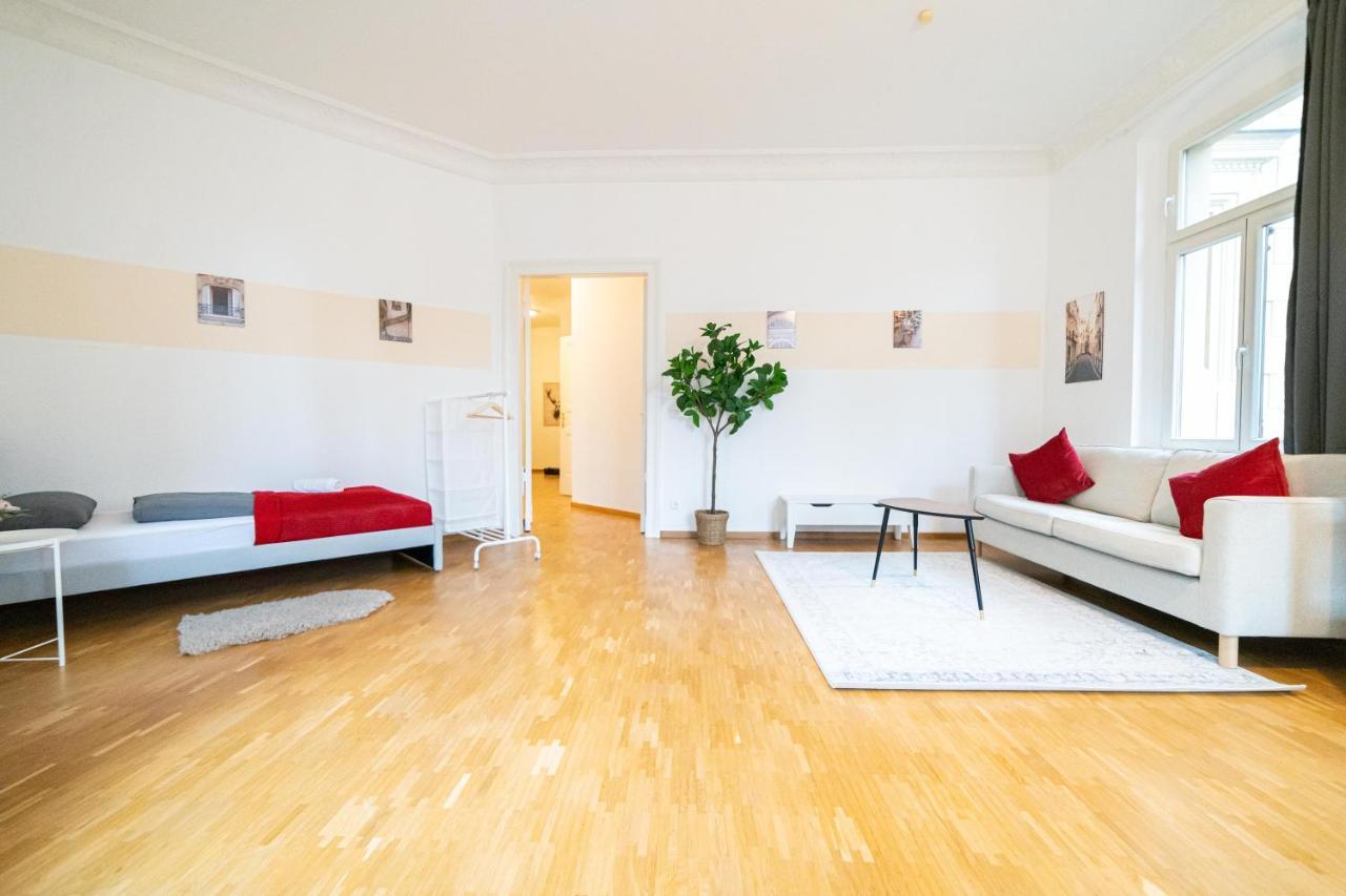 Fullhouse - Halle - Vs7 - 3 Beds - Nespresso Eksteriør billede